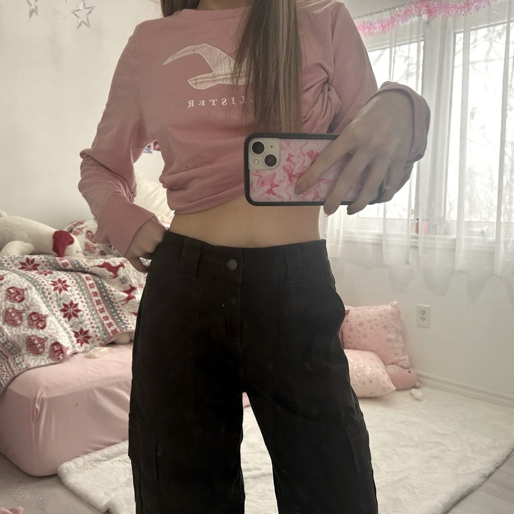hollister black  low / mid rise cargo pants